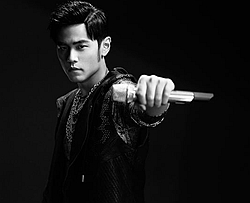 反方向的钟曲谱 D调 吉他谱