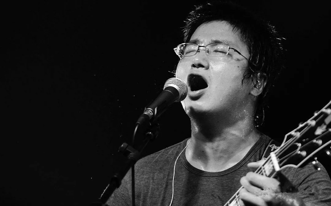 热河吉他谱 李志 这一条条不起眼的街道，都寄托着一部分人的梦8