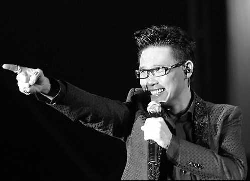 爱一个人好难曲谱by苏永康D调吉他谱第(4)页