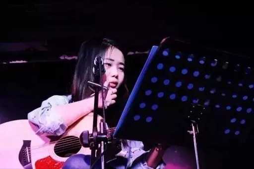 去问猫耳朵曲谱B调吉他谱第(5)页
