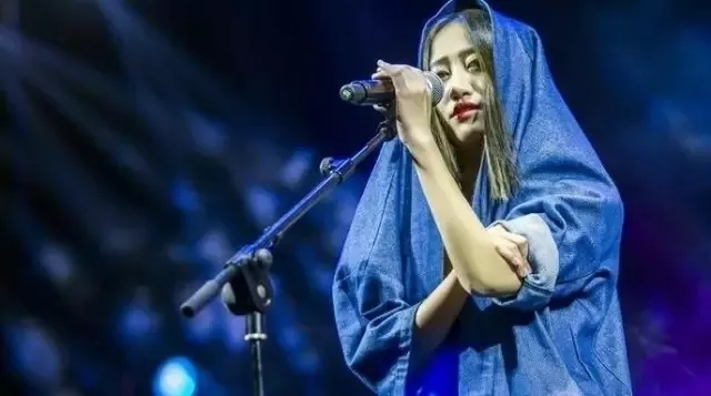 历历万乡曲谱G调吉他谱第(4)页