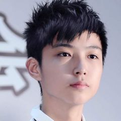 左溢吉他谱