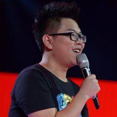 张卓含威吉他谱