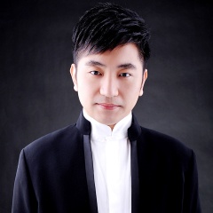 吴彤