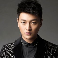 多亮吉他谱