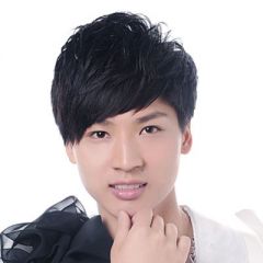 李佳霖