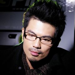 何俊明