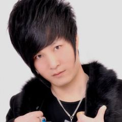 高韩