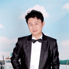 青铜假面