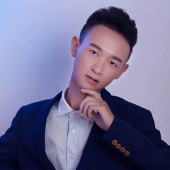 李相龙