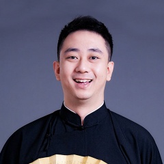 王自健