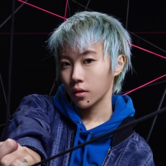 窦靖童
