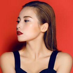 <b>花千依</b>吉他谱
