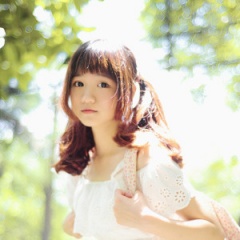 尹婕