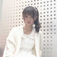 张菡筱