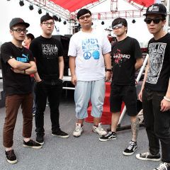 less than one second吉他谱