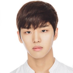 Hong Seok