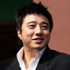白基成