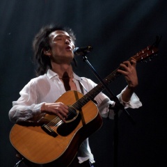 姜山爱吉他谱