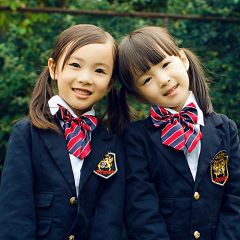 <b>First Girl</b>吉他谱