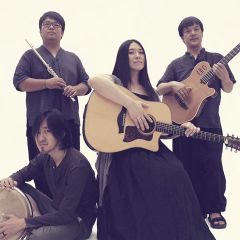 小娟&山谷里的居民吉他谱