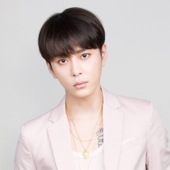 龙俊亨吉他谱