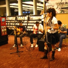 Lazy Bomb吉他谱