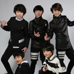 00后F4吉他谱