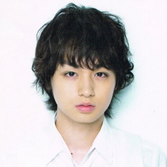 <b>伊野尾慧</b>吉他谱