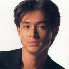 吉田栄作