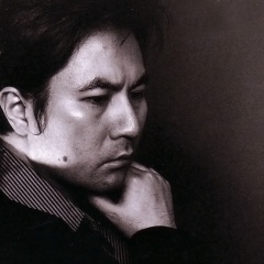 岩代太郎