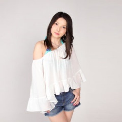 ayumi shibata
