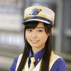 福原遥