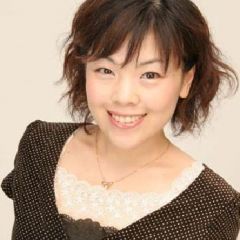 小松里歌