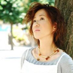 種ともこ
