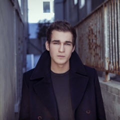 Taylor Berrett