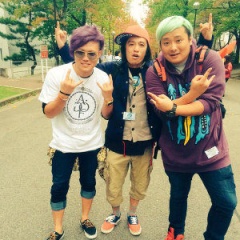 →school←