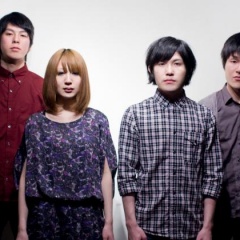 plastic girl in closet吉他谱