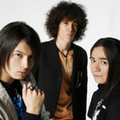 <b>Dustz</b>吉他谱