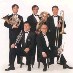 上野の森ブラス吉他谱