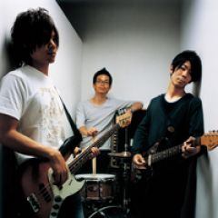 People In The Box吉他谱