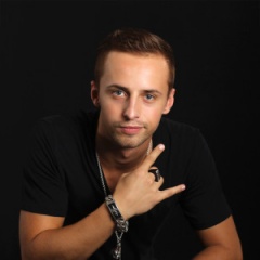 Rene Rodrigezz吉他谱