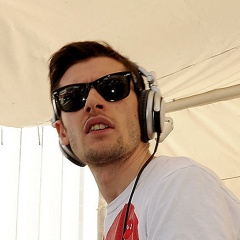Andy Daniell吉他谱