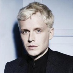 Mr Hudson吉他谱