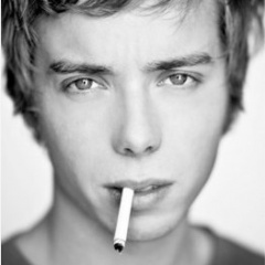 Mads Langer吉他谱
