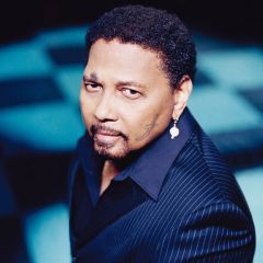 Aaron Neville