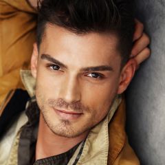 Bogdan Vladau吉他谱