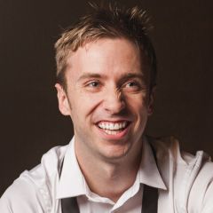 Peter Hollens