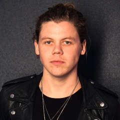 Conrad Sewell吉他谱