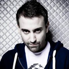 <b>Mike Candys</b>吉他谱